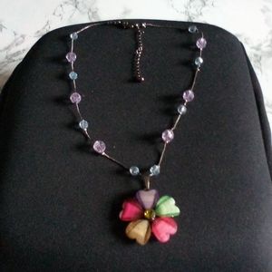 Beautiful Multi-colored Flower Pendant Necklace